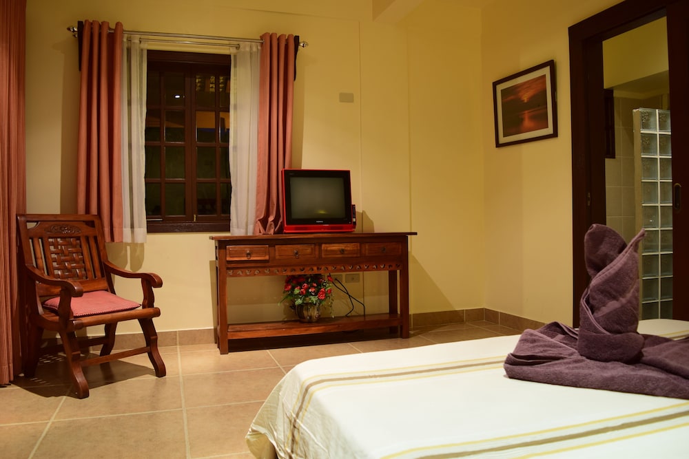 Tribal Hills Mountain Resort 27/61