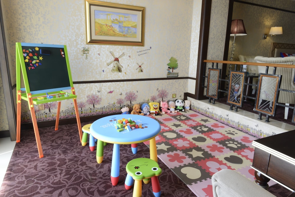 Country Garden Phoenix Hotel Changsha 20/25