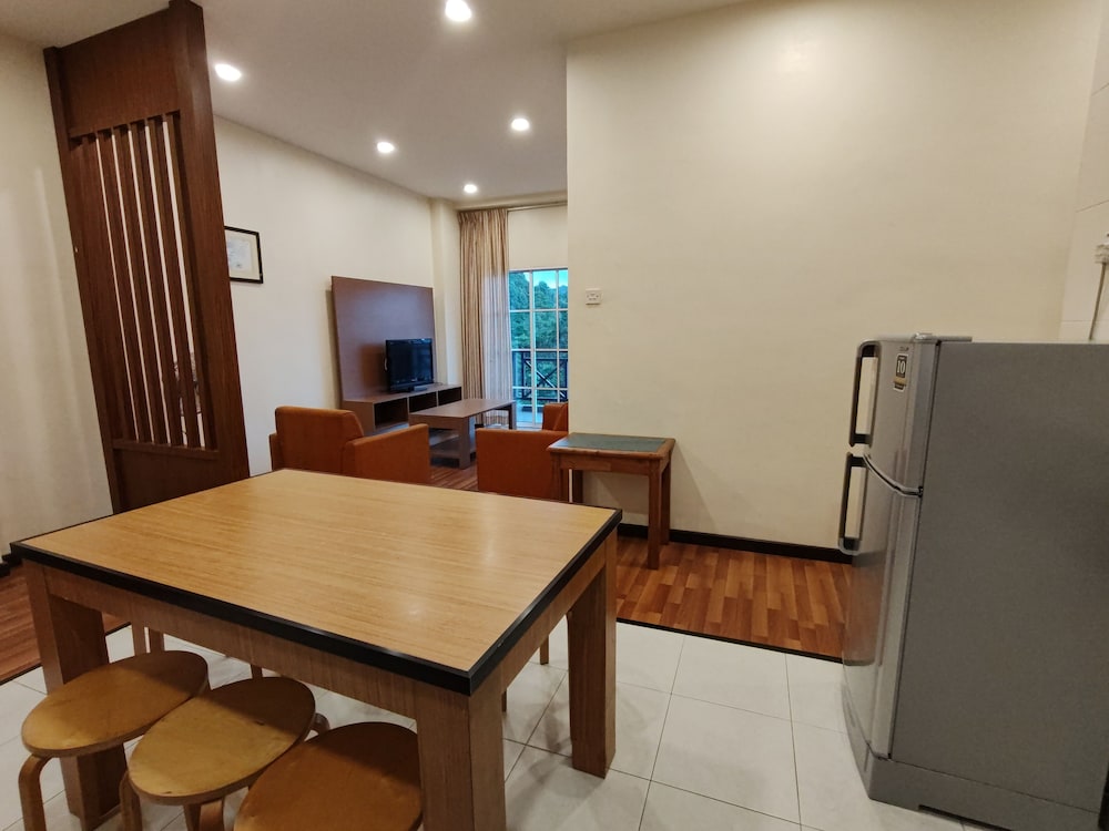 Iris House Resort 38/49