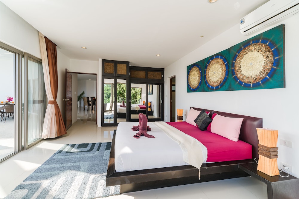 Tropical Sea View Villa 5/14