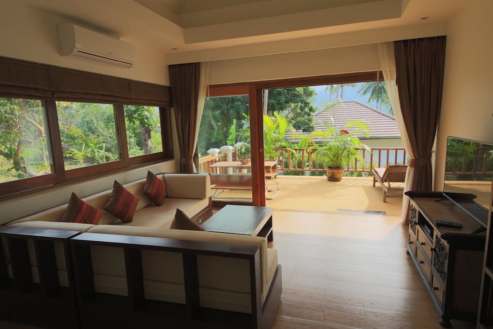 Tropical Season Villa Resort 19/34