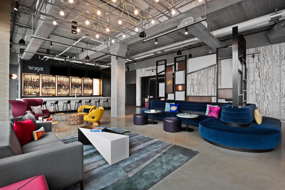 Aloft Kansas City Country Club Plaza 18/32