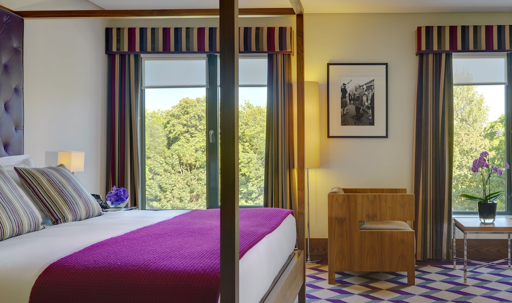 Fitzwilliam Hotel 37/52