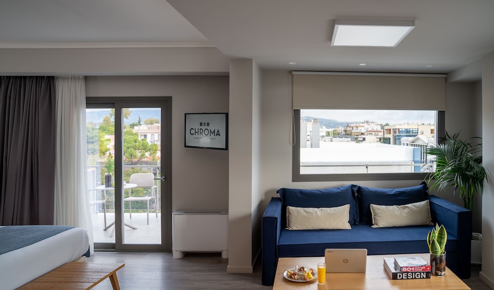 Chroma Fashion Rooms & Apartments 36/48