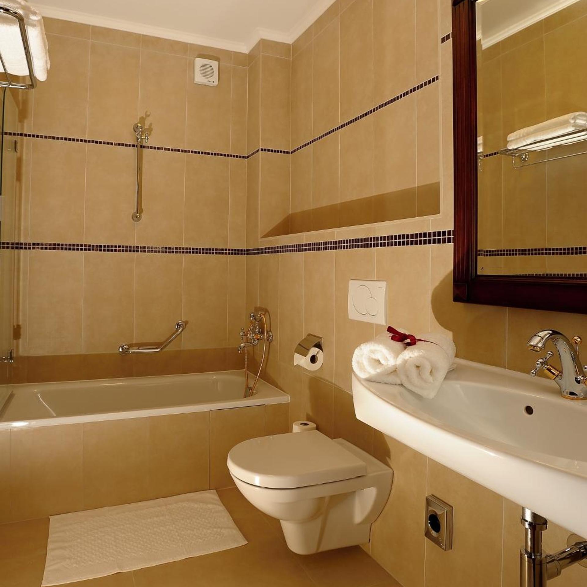 Hotel U Krale 49/50