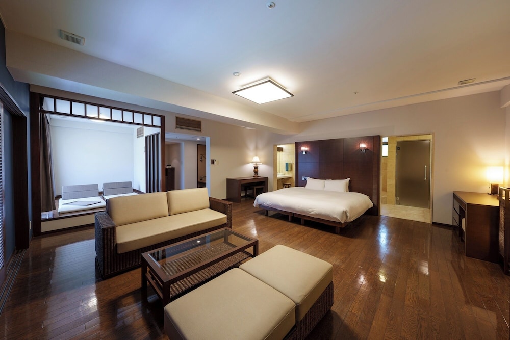 Executive, King Bed, Sea Side, Ocean View, Main Building