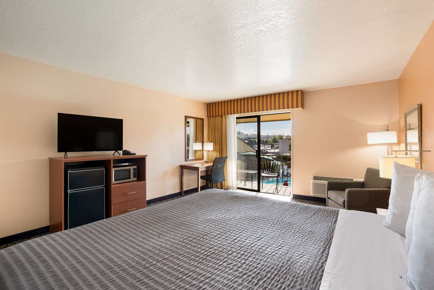 SureStay Hotel by Best Western Wenatchee 8/15