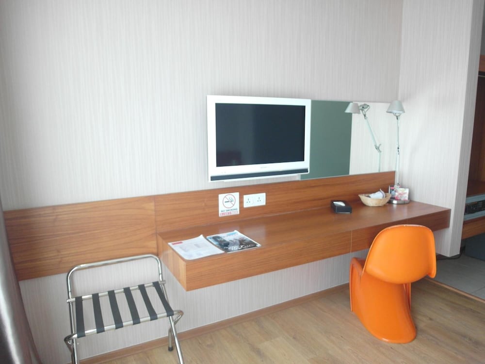 Ipoh French Hotel 47/53