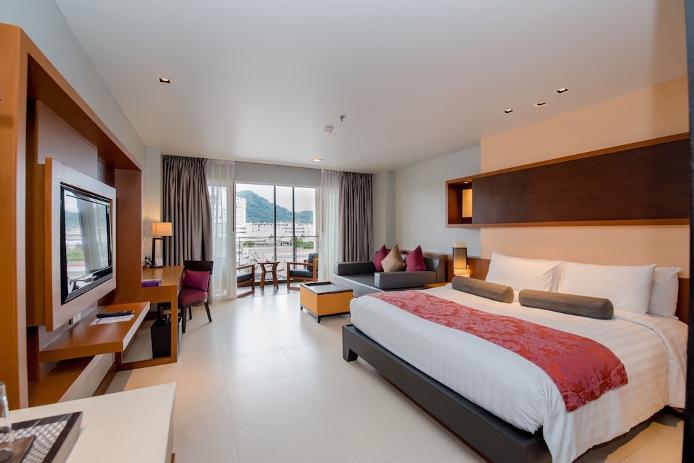 CONNECTING, DELUXE, KING BED