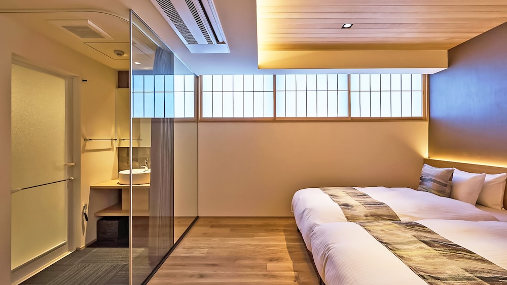 SUPERIOR, TWIN BEDS