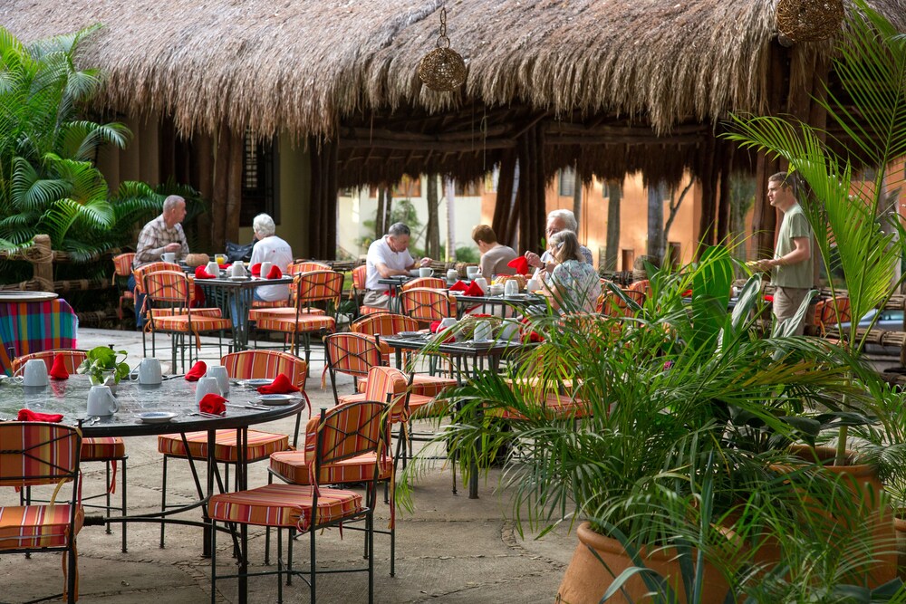 Hacienda Uxmal 32/49