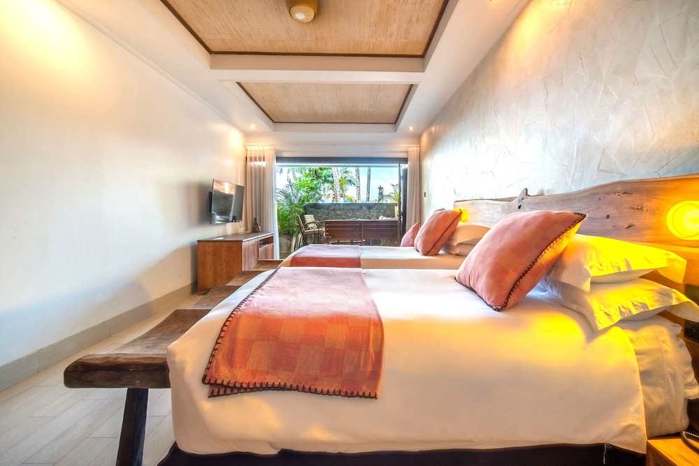 Bombora Medewi Wavelodge 22/66