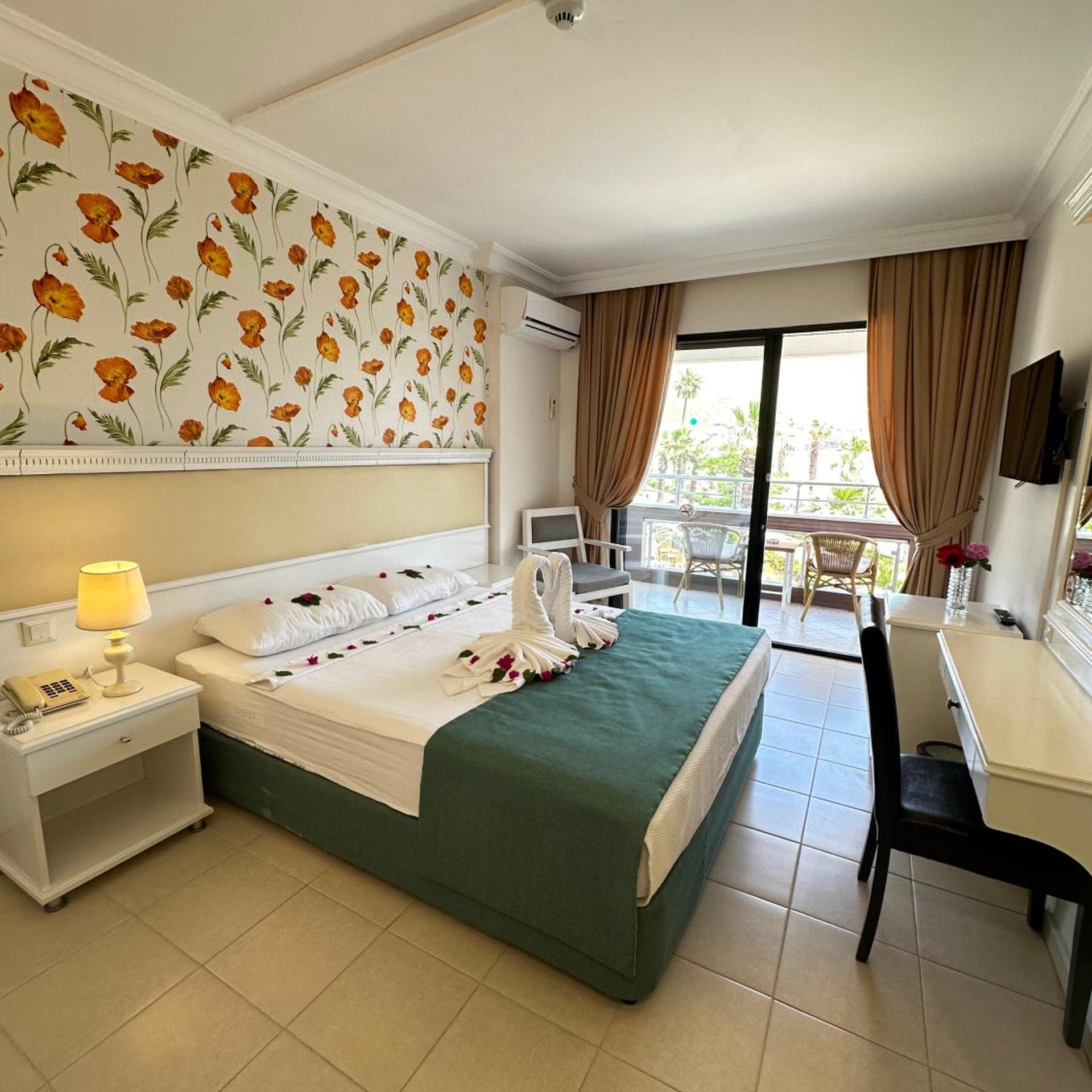 Chateau de Ville Hotel 10/53