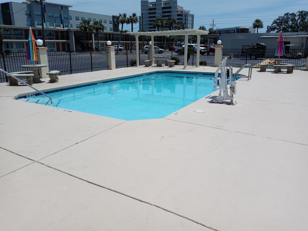 Hole Inn the Wall Hotel - Sunset Plaza - Fort Walton Beach 29/50