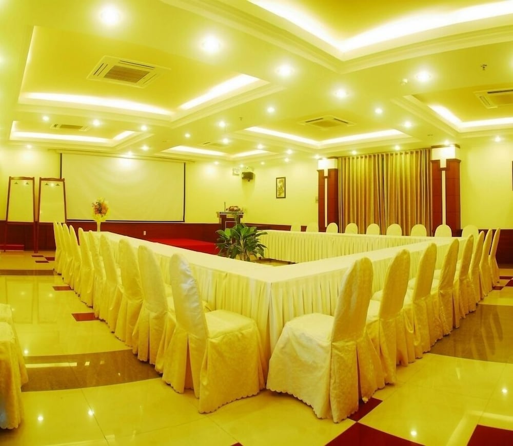 Hau Giang Hotel 24/30