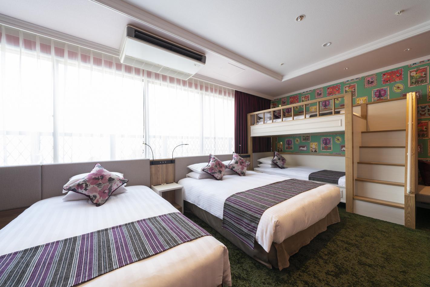 Suite, Quadruple, 4 Beds