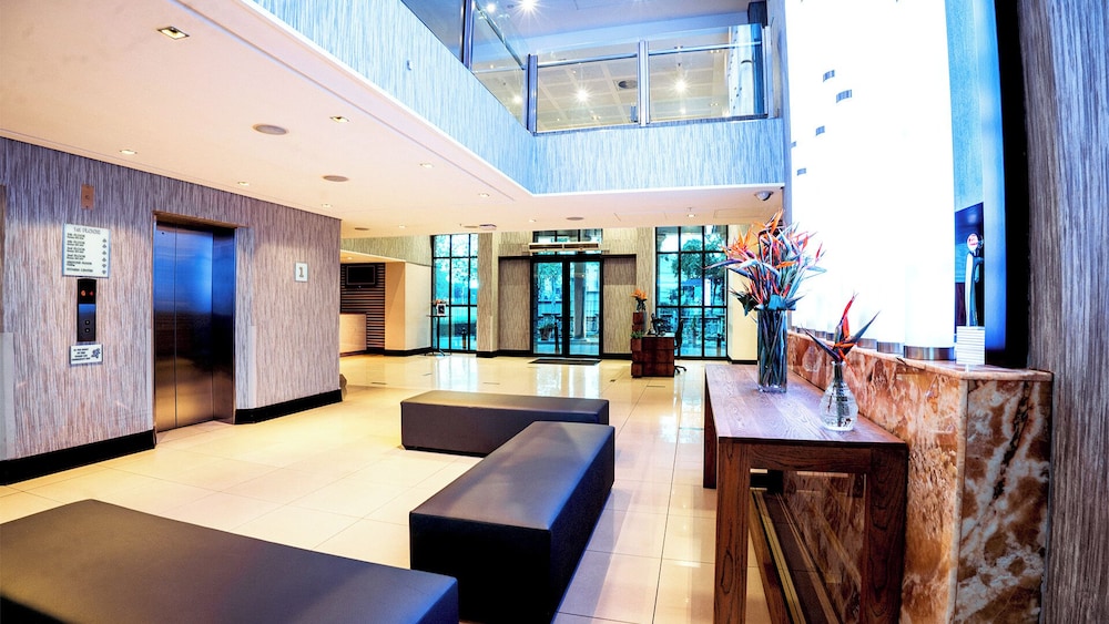 Sunsquare Montecasino 47/66