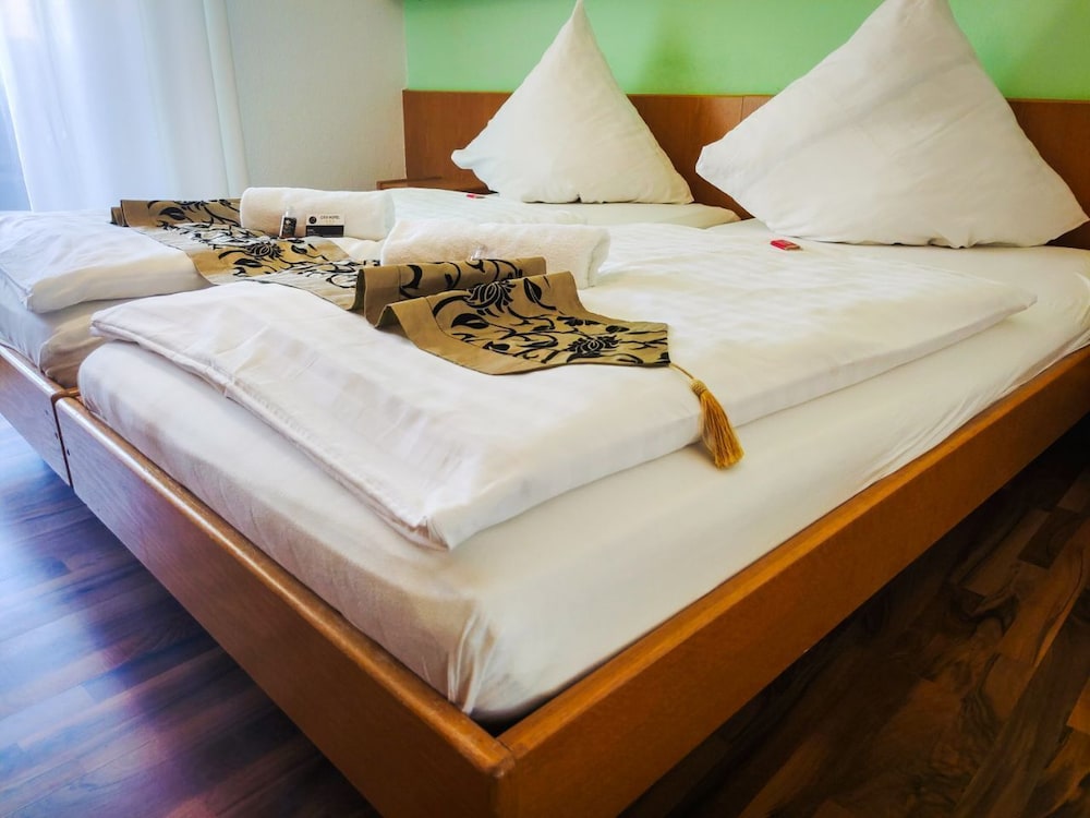 City Hotel Pforzheim 22/32