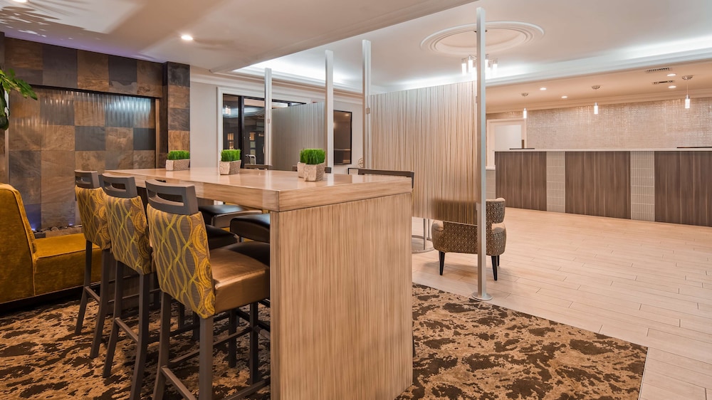 Best Western Plus Ontario Airport & Convention Center 9/31