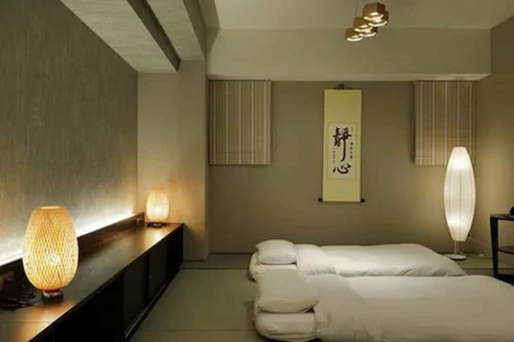 Kun Tour Hotel 12/29