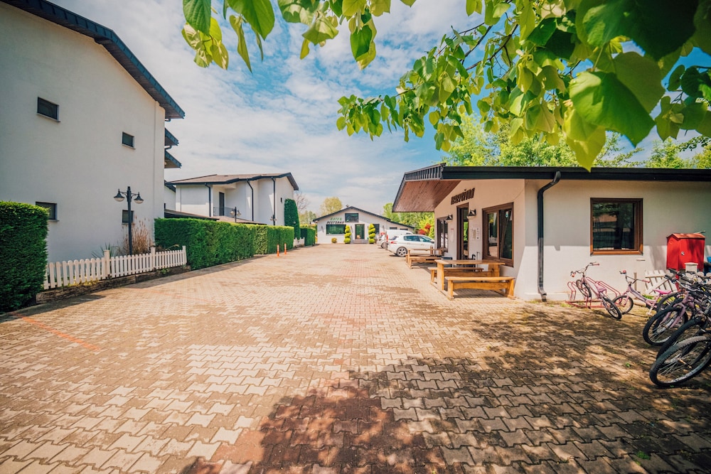 Cayir Cimen Tatil Evleri 56/65