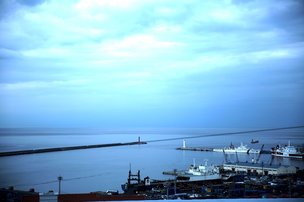 Harbor Hotel photo2