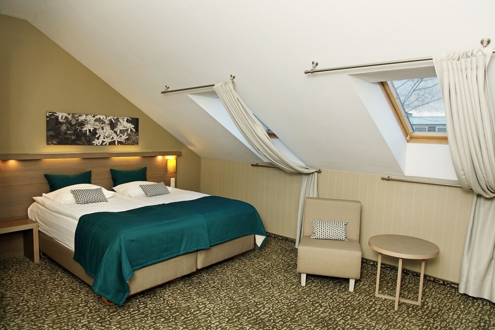 City Hotels Algirdas 10/47