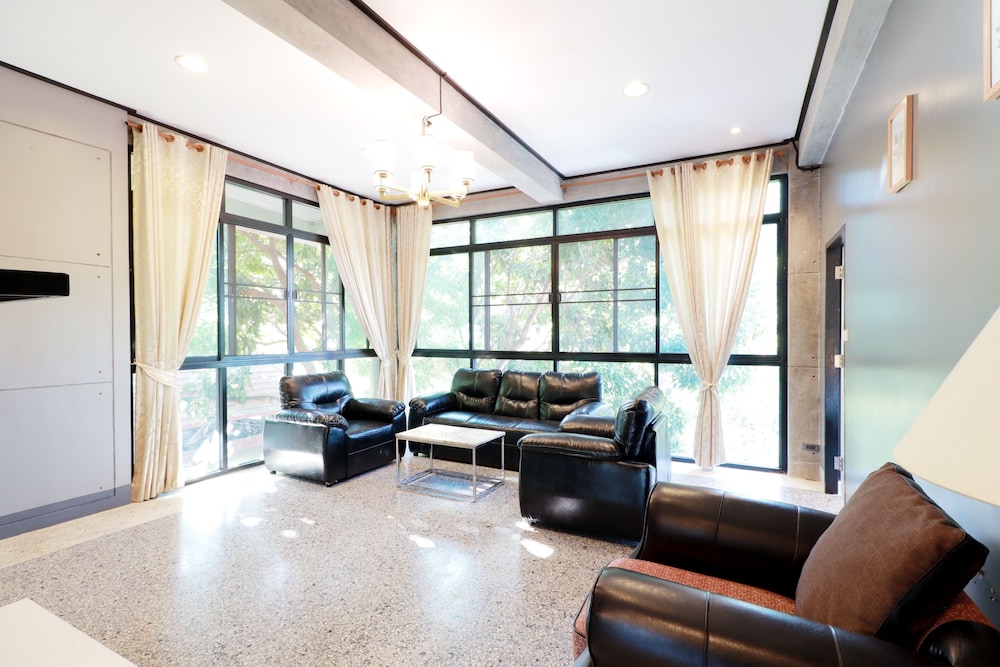 Capital O 464 At Nata Chiangmai Chic Jungle 33/50