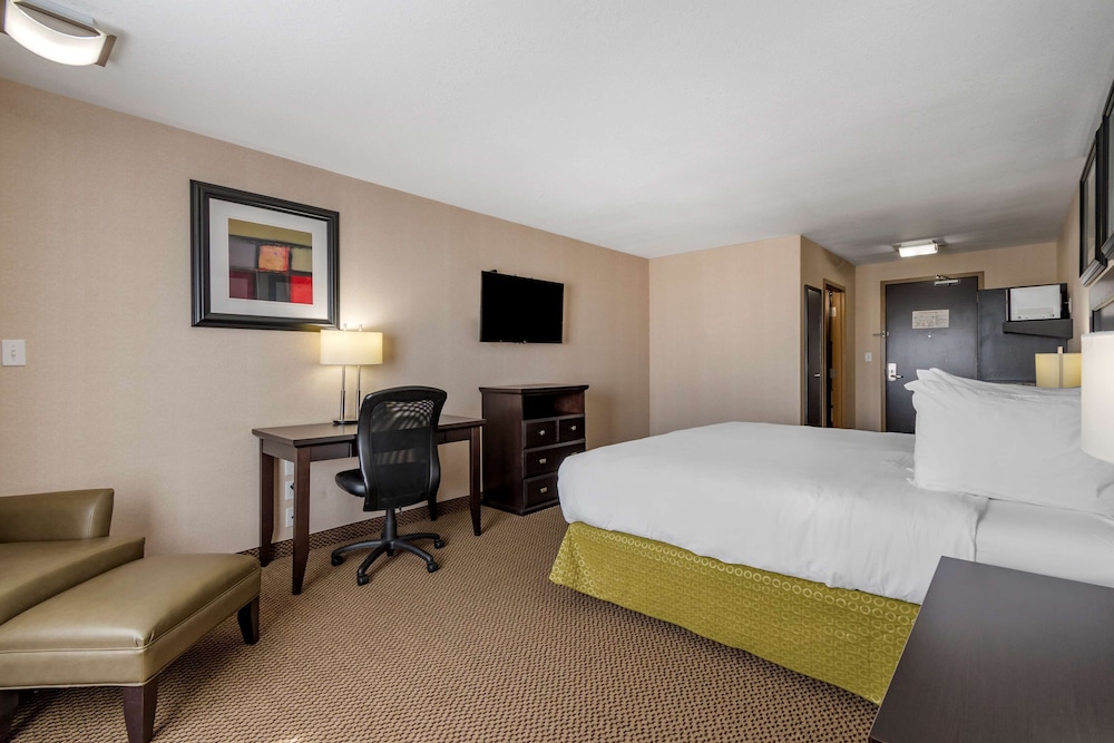 Best Western Bonnyville Inn and Suites 14/40