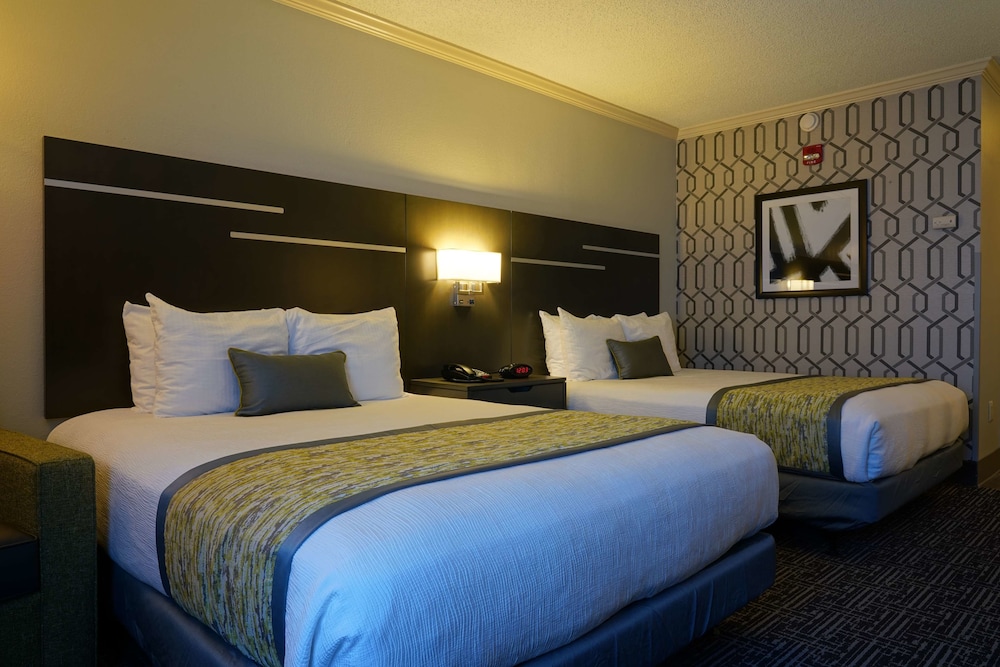 Best Western Plus Morristown Conference Center 11/45