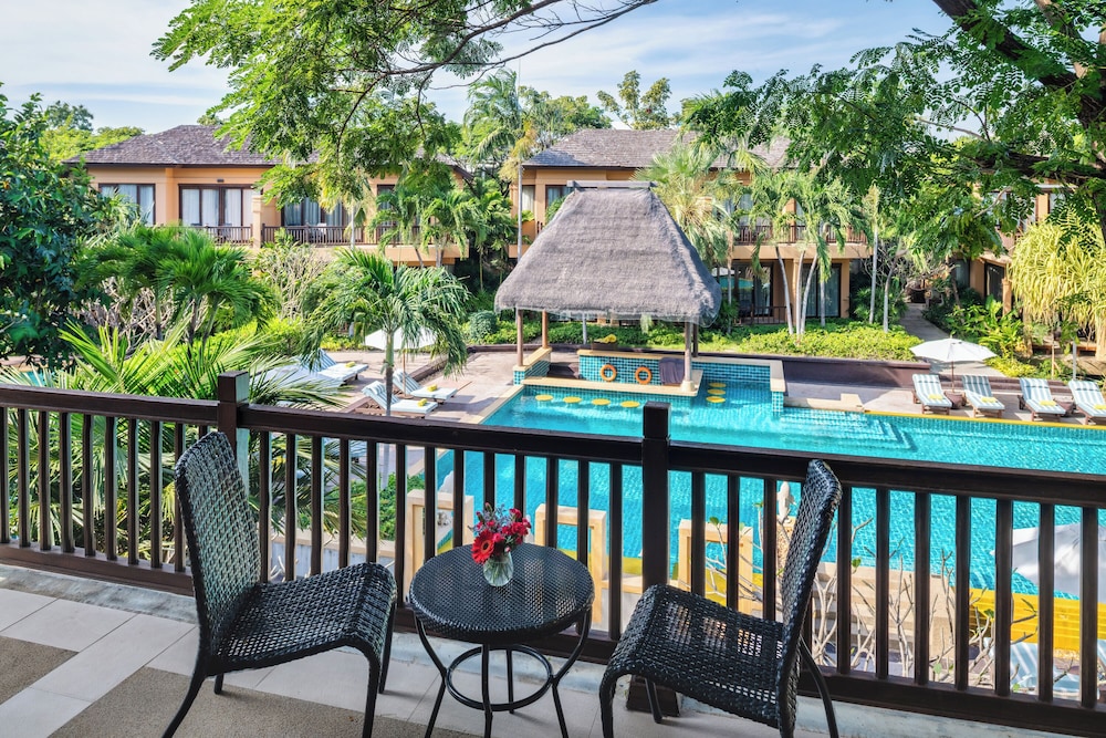 Movenpick Asara Resort & Spa Hua Hin 70/76