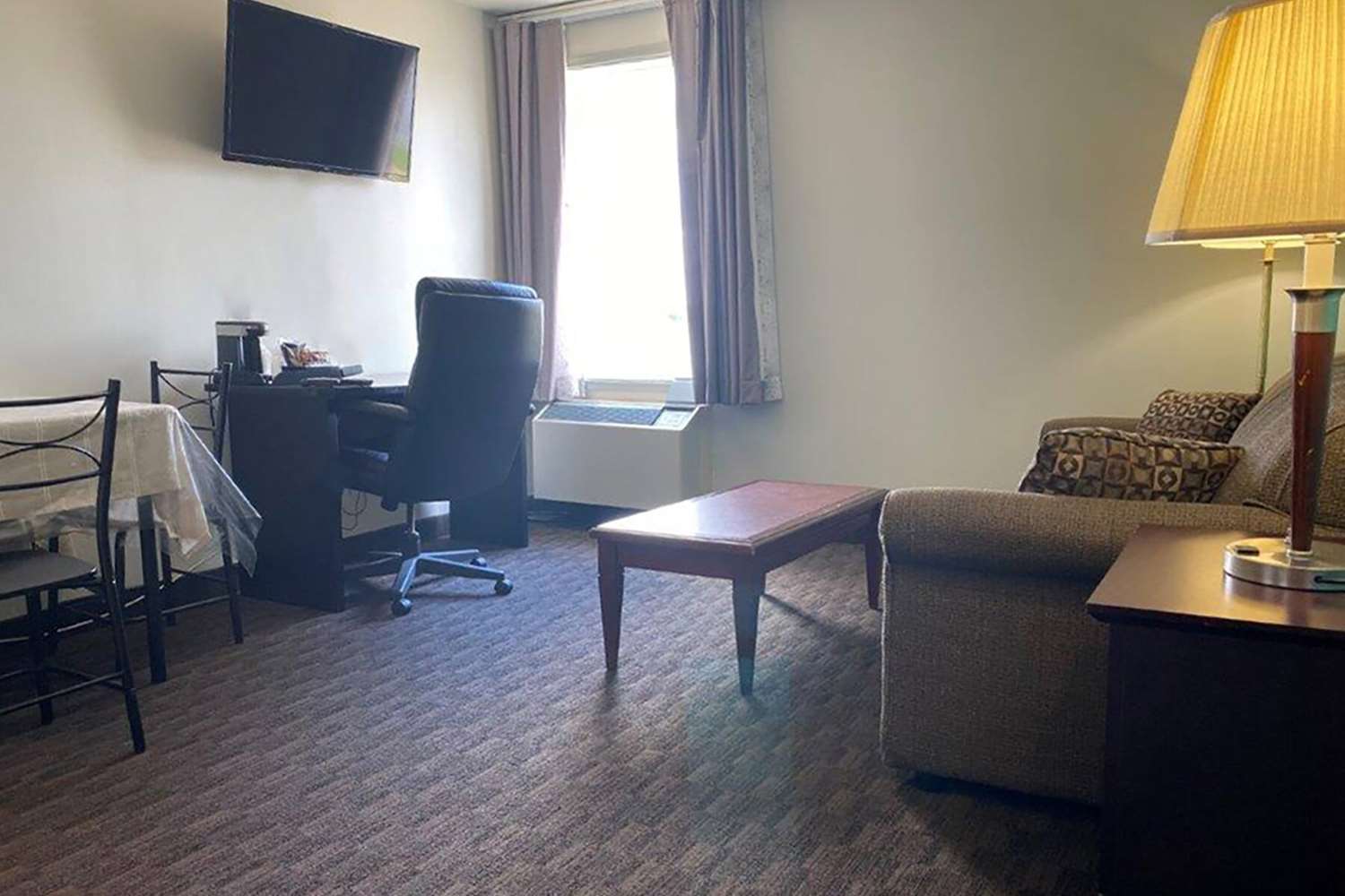 Travelodge by Wyndham Miramichi New Brunswick 29/35