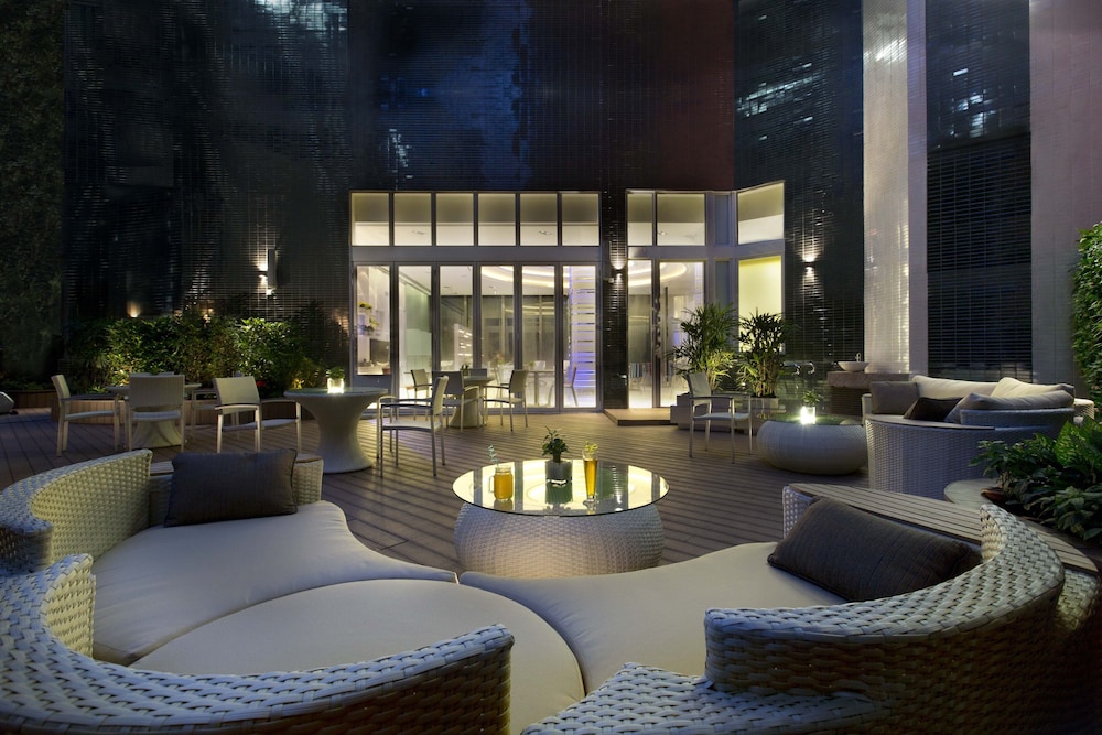 Iclub Sheung Wan Hotel 28/34