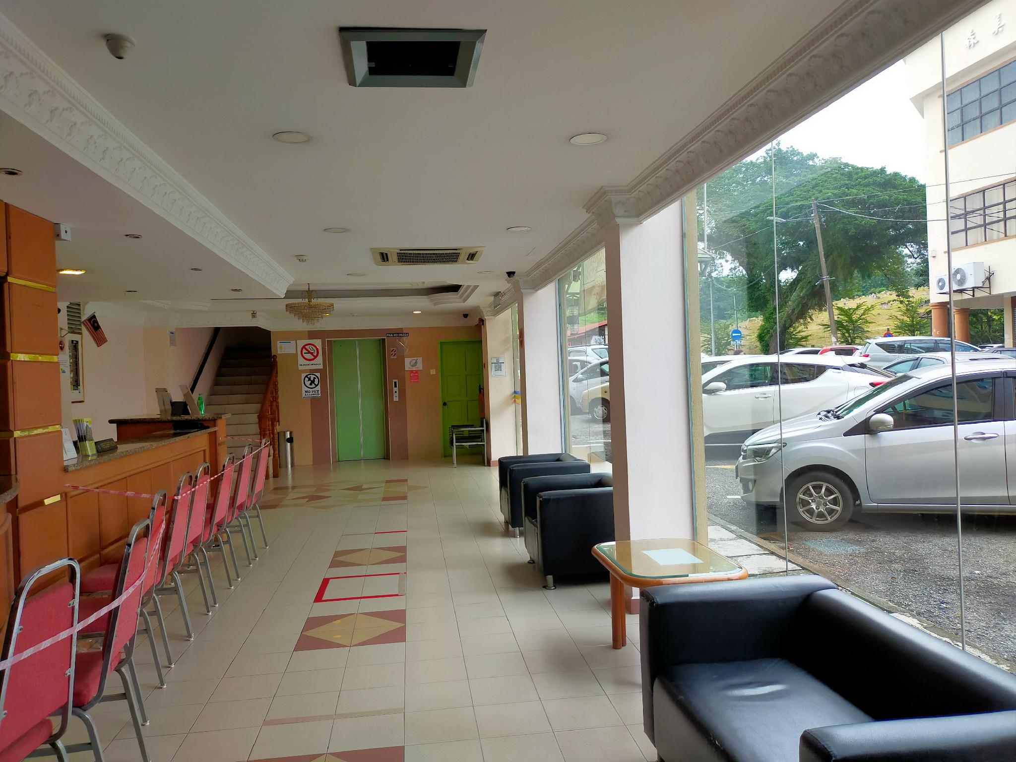 OYO 680 Seremban Inn 82/92