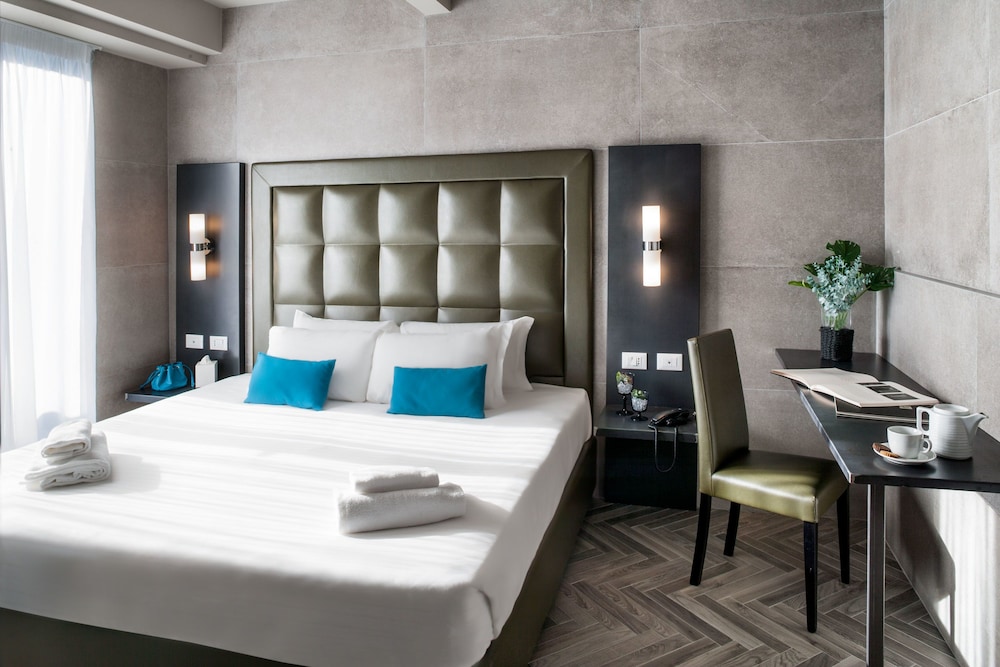 SUPERIOR, SINGLE, DOUBLE BED, BALCONY