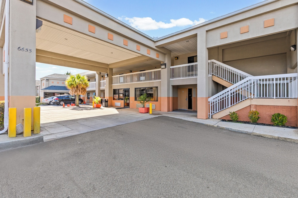 Magnolia Inn Townhouse Hattiesburg MS I-59 46/60
