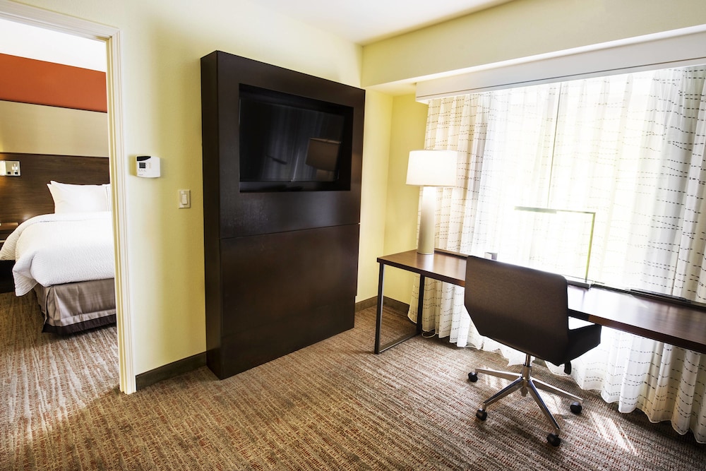 Residence Inn By Marriott Columbia West Lexington 38/43