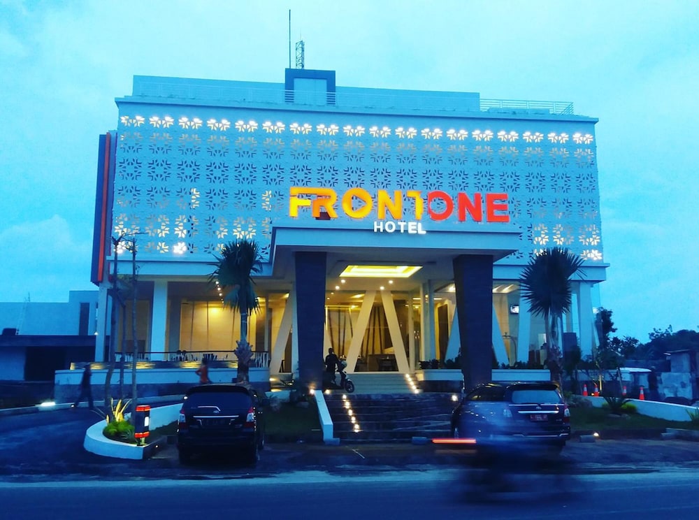 Azana Style Hotel Pamekasan Madura 4/39
