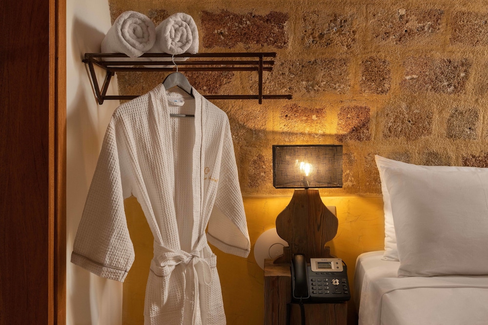 10GR Boutique Hotel & Wine Bar - Adults Only photo3