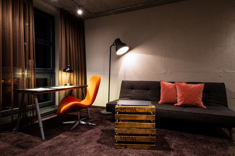 Altes Stahlwerk Business & Lifestyle Hotel 30/50