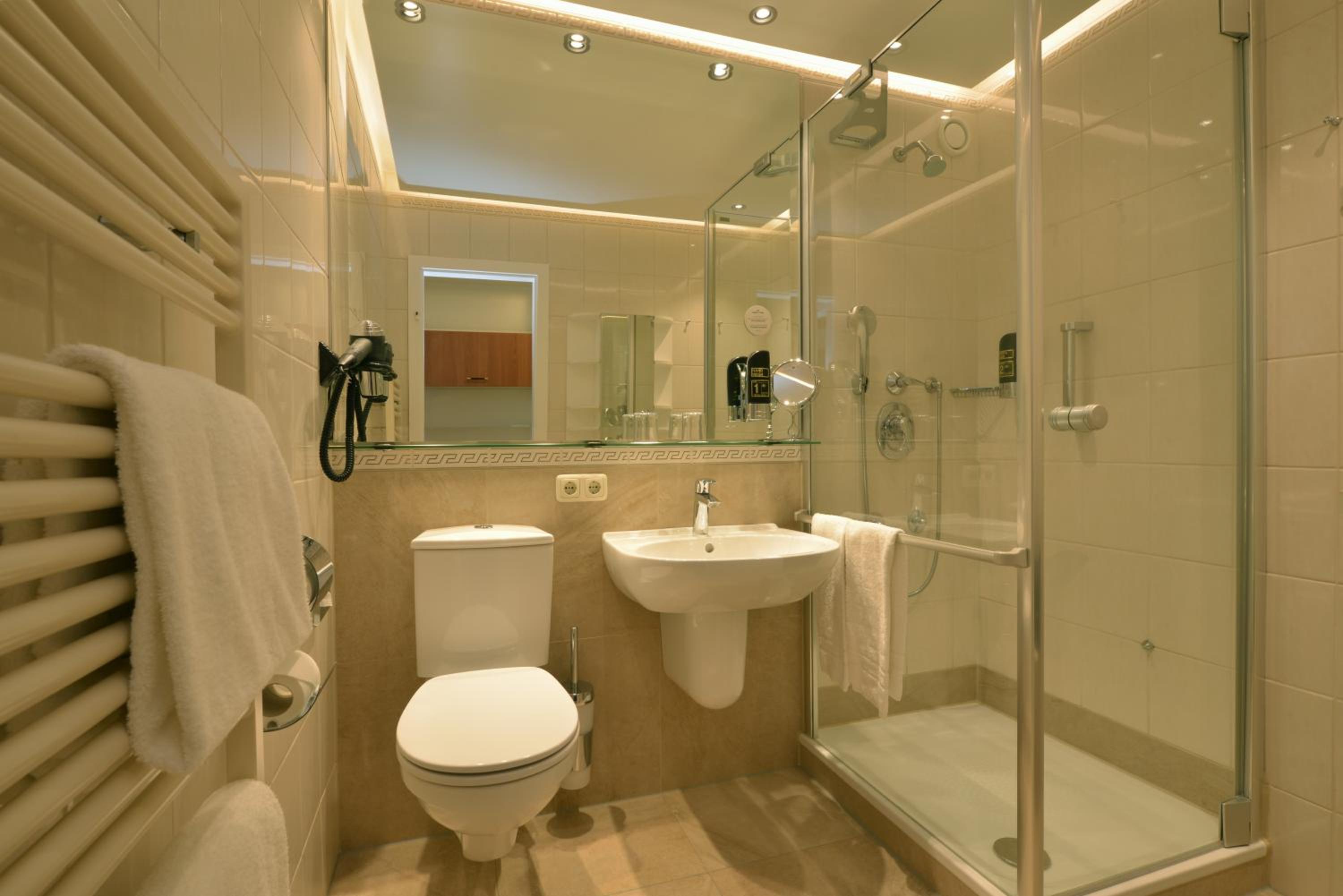 Hotel Schweizer Hof 47/50