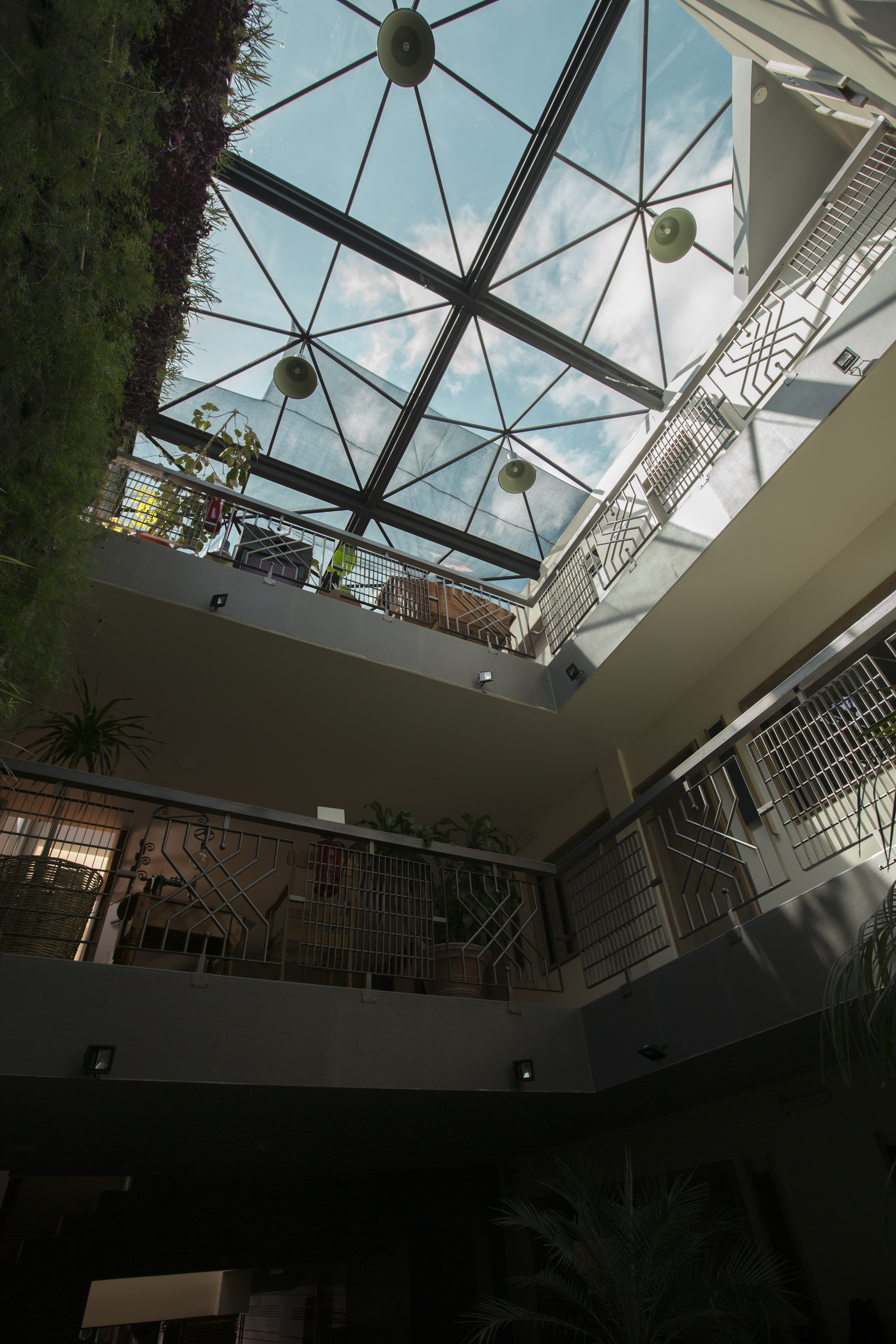 Helverica Hotel 7/54