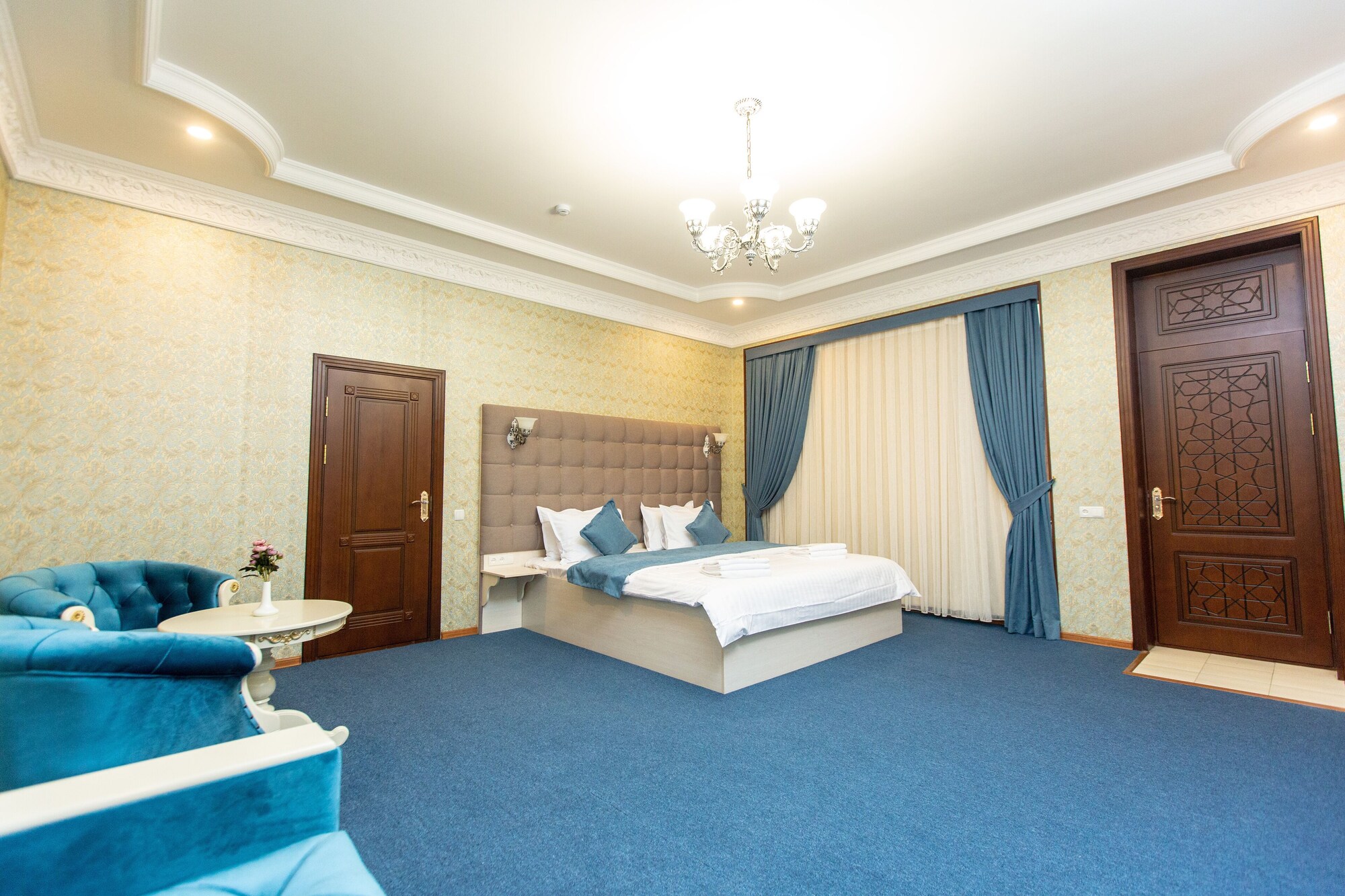 LUXURY, DOUBLE BED