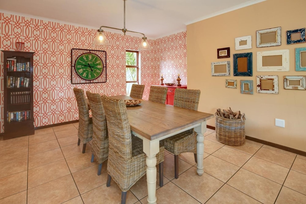 Aziza Guesthouse 24/36