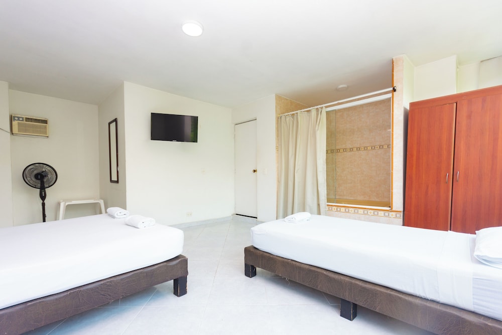 Hotel Villa Real 25/50