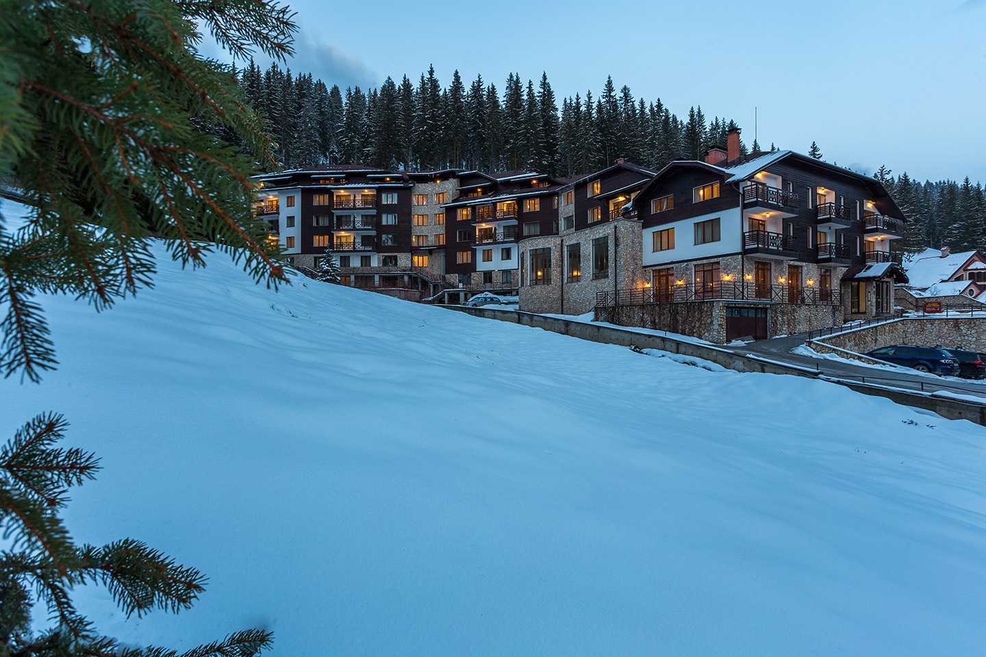 Stream Resort 3/54