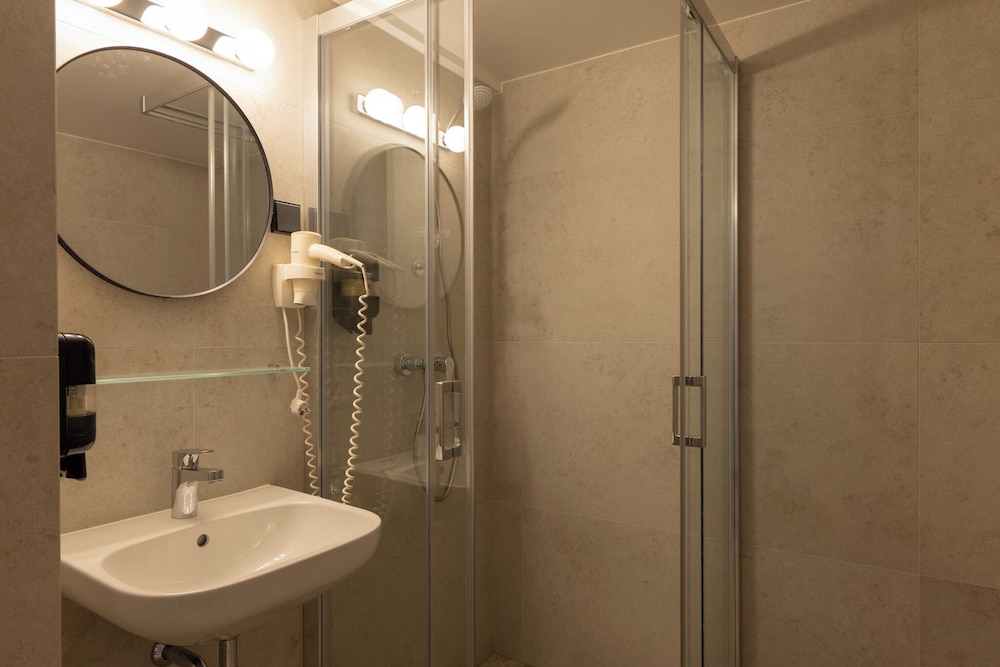 RENOVATED, SINGLE