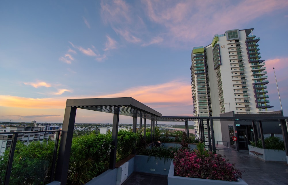 Magnum Serviced Apartments Darwin Ex Rnr Serviced Apartments Darwin 8/57