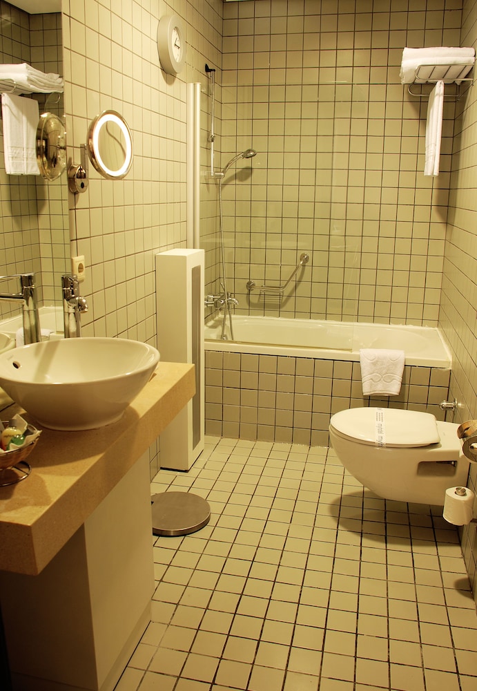 My Hotel 16/55