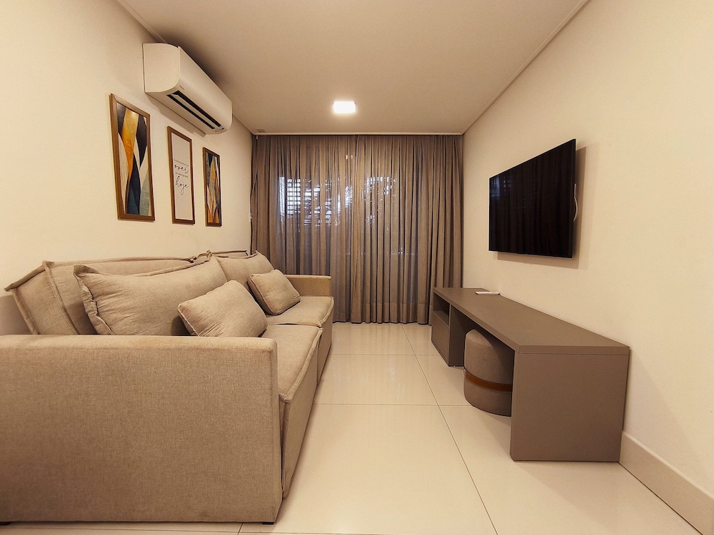 Solar Tambau Residencial 33/50